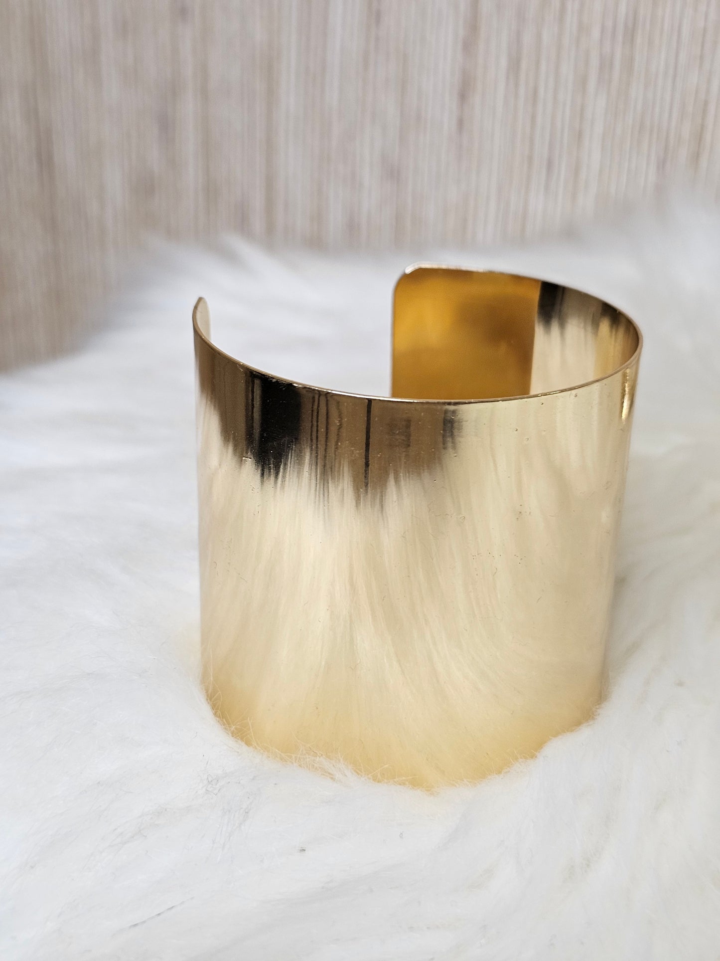 BRAZALETE DORADO ANCHO