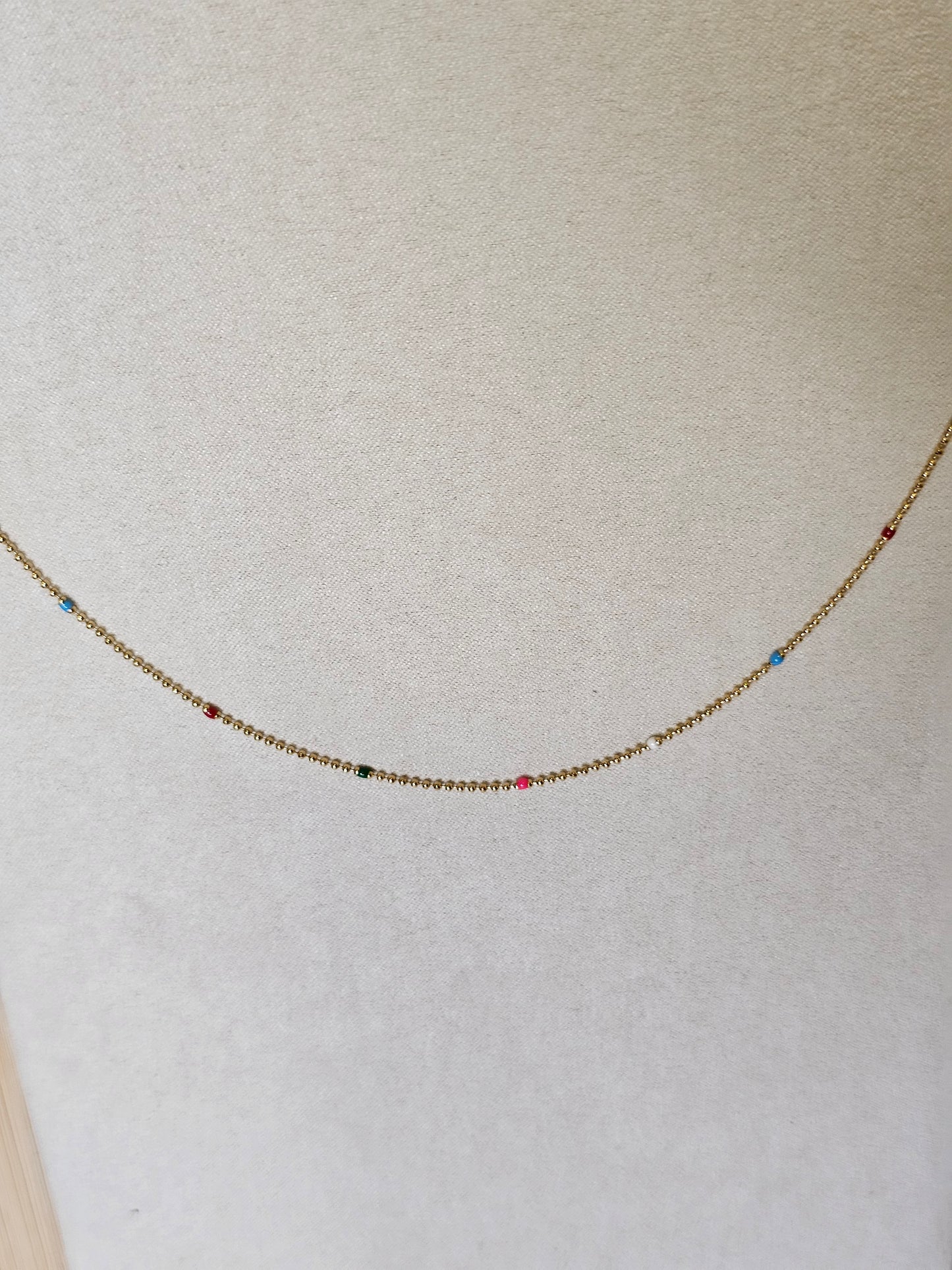 CADENA MULTICOLOR