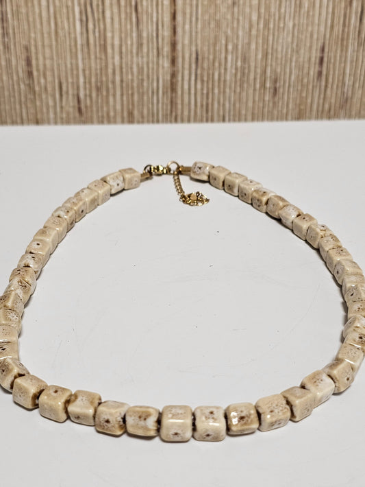 COLLAR TIERRA